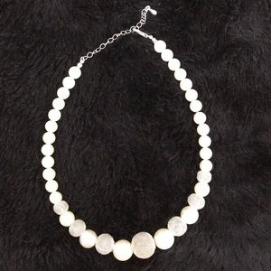 Beautiful Faux Pearl necklace